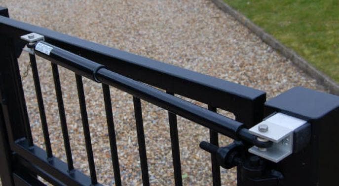 Medium-Duty Hydraulic Gate Closers TB200 - FenceSupplyCo.com